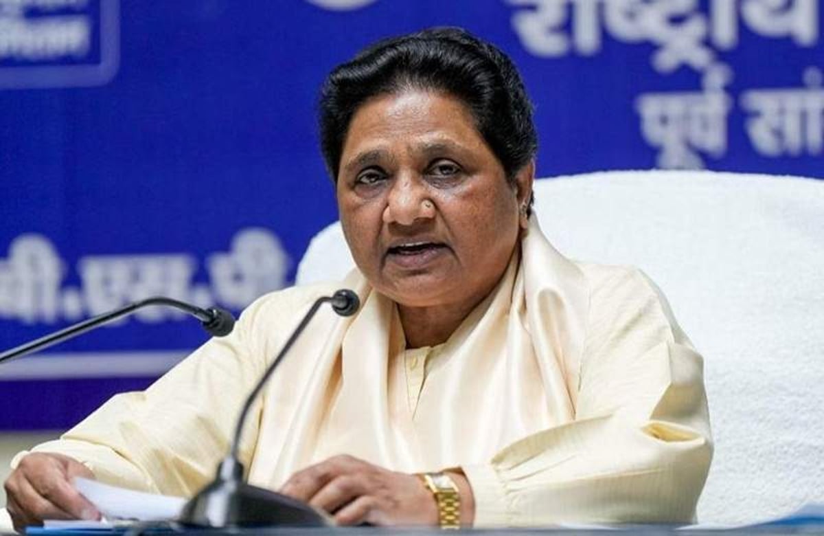 Dinamani2fimport2f20242f12f152foriginal2fmayawati Bsp .jpg