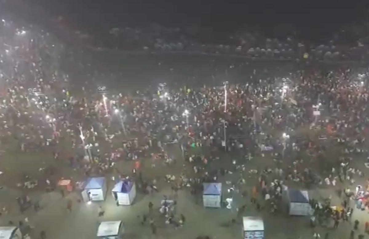 Dinamani2f2025 01 132fe3bqti5j2fmaha Kumbh.jpg