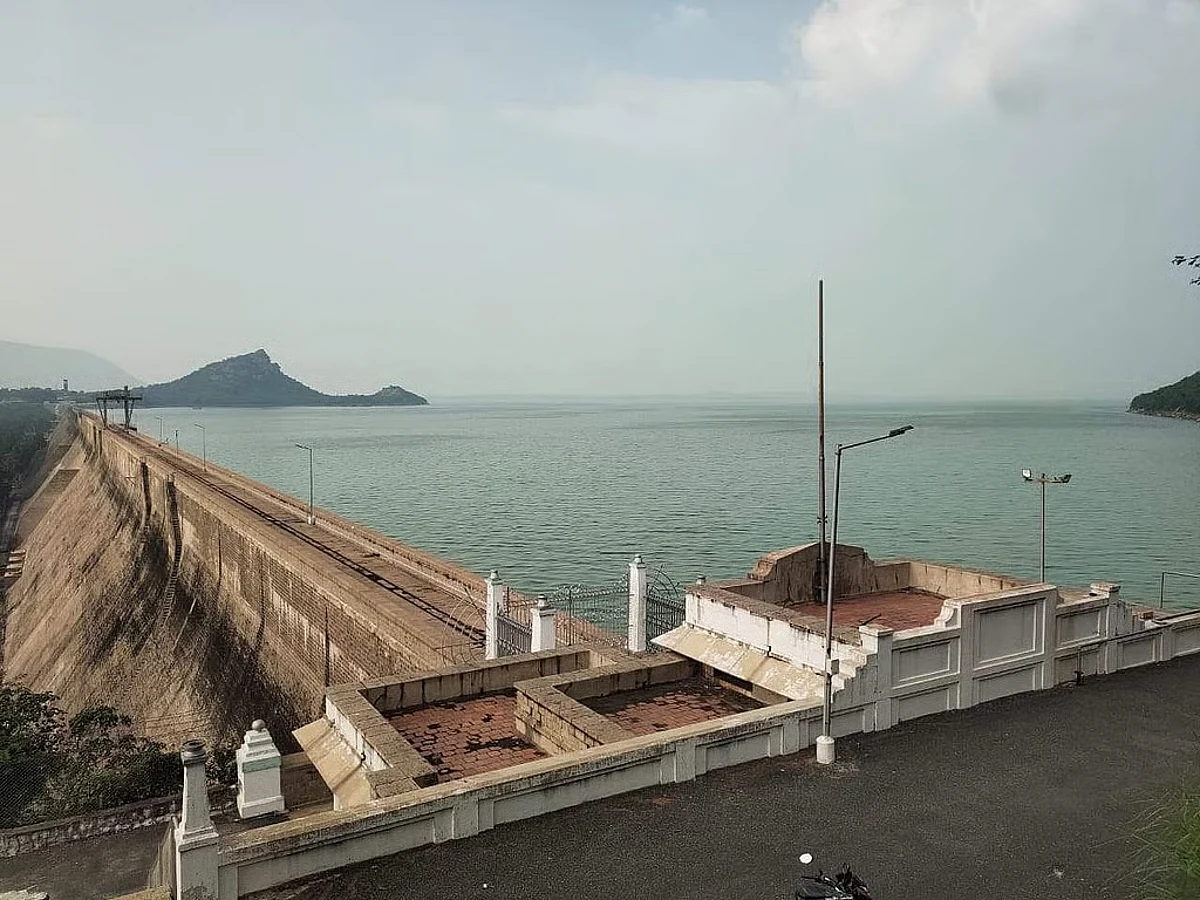 dinamani2F2025 07 262Fc73g1jyo2Fmettur dam