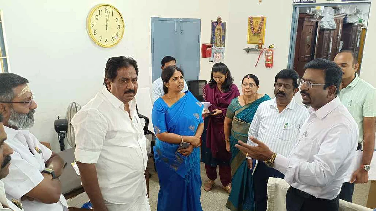 dinamani2F2025 08 062F6oweboqh2Fav6mur2 0608chn 142 3