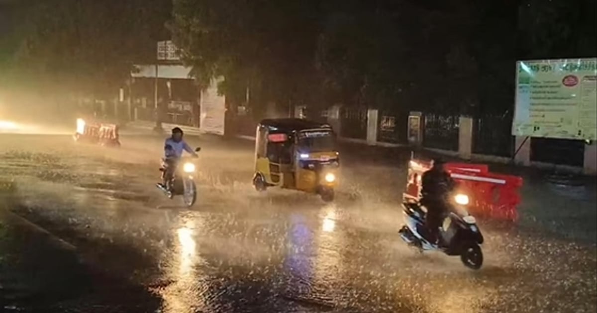 dinamani2F2025 09 292F6pafi2nj2Fchennai rain traffic edi