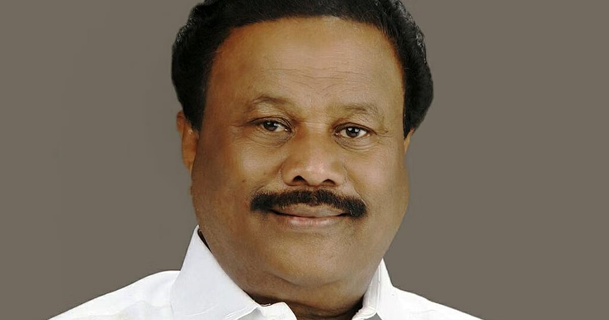 `எங்களிடம் முதலிடத்தில் இருந்தார்; அங்கோ 4-வது இடம்’ – செங்கோட்டையன் குறித்து திண்டுக்கல் சீனிவாசன்