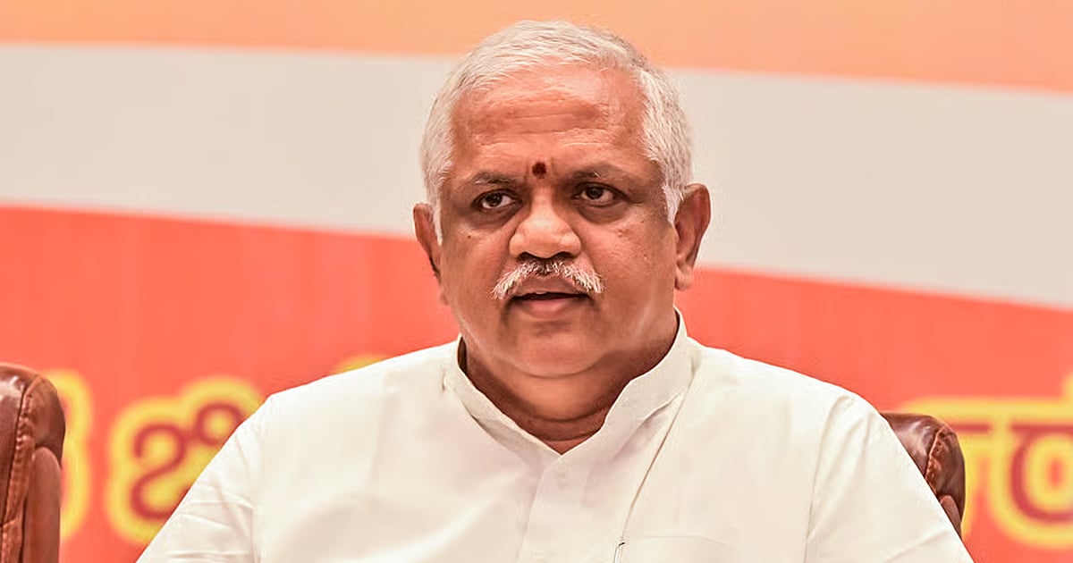 கடிந்துக்கொண்ட பி.எல்.சந்தோஷ்: தொகுதிகளை மாற்றி கேட்கும் பாஜக / -bjp leader bl santhosh expressed his displeasure in seat sharing