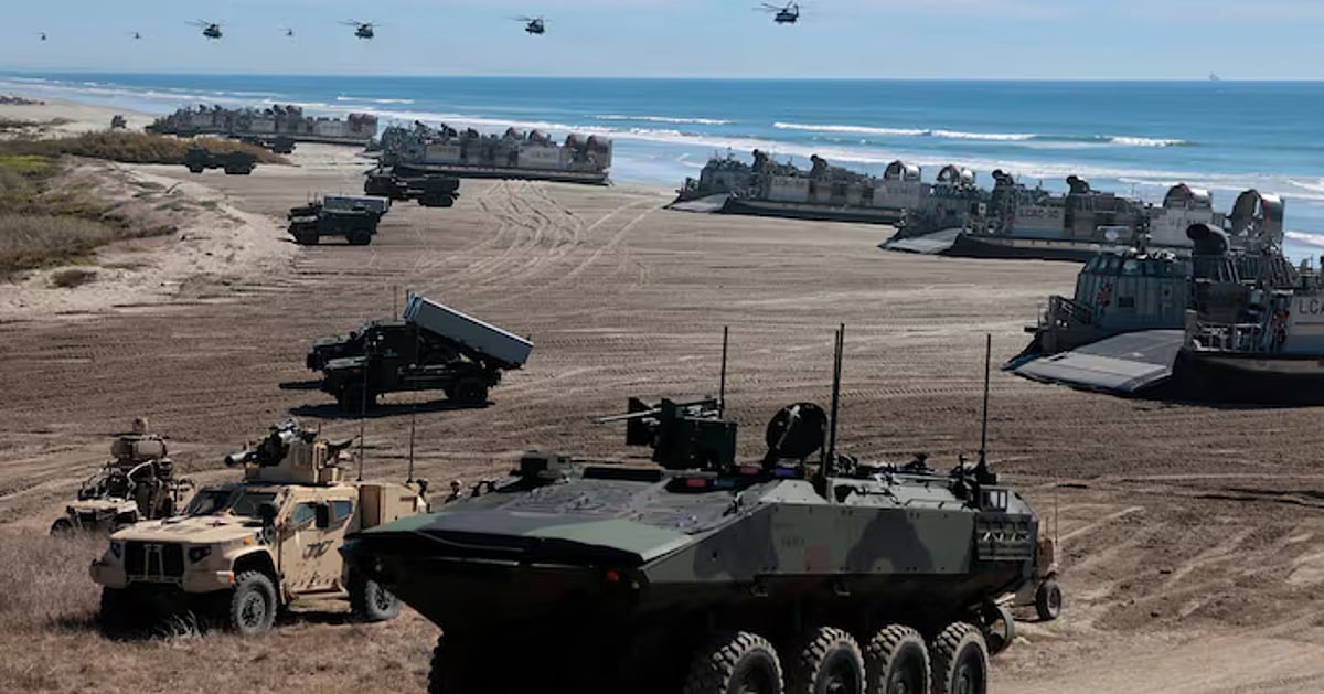 ஹார்முஸ், கார்க் தீவு: தரைவழித்தாக்குதலுக்கு ஈரான் அருகில் 10000 வீரர்களை குவித்துள்ள அமெரிக்கா | Hormuz, Kharg Island: US Deploys 10,000 Troops Near Iran for Ground Assault