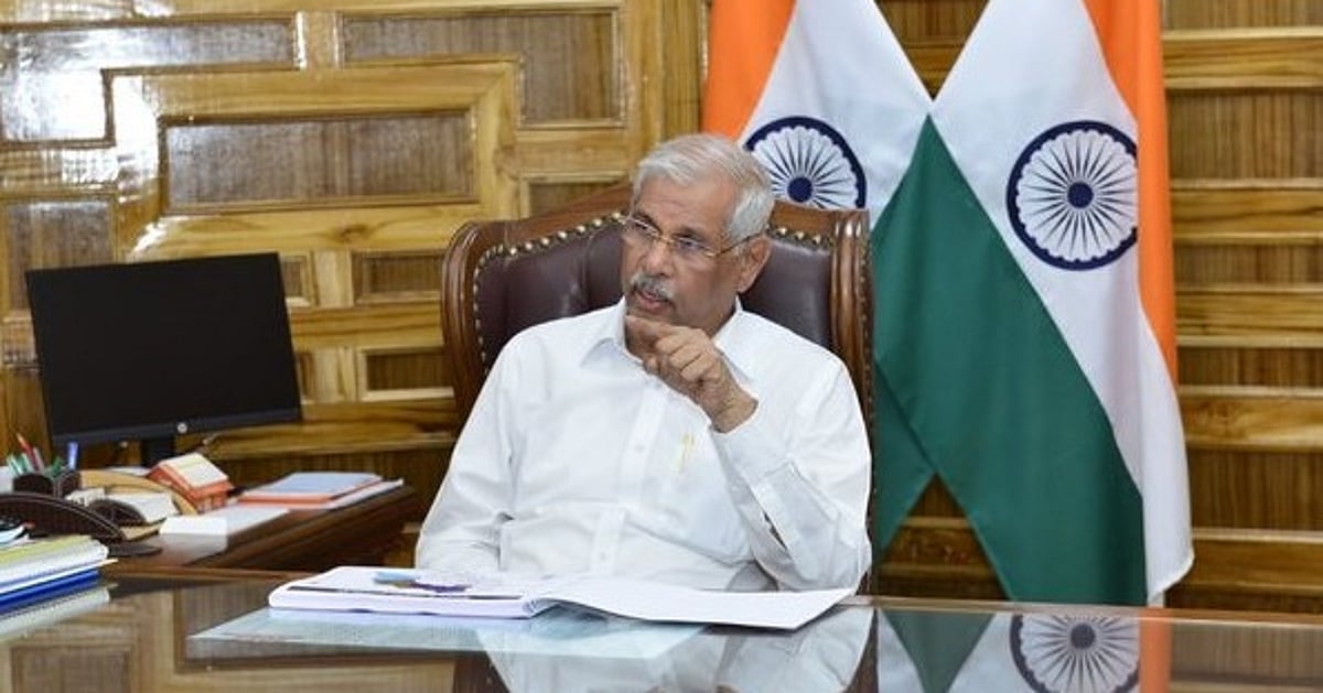 `ஆட்சியமைக்க பெரும்பான்மை இல்லை’ – விஜய் உடனான சந்திப்பு குறித்து ஆளுநர் மாளிகை விளக்கம்! | “TVK does not have a majority!” – Governor’s side explanation