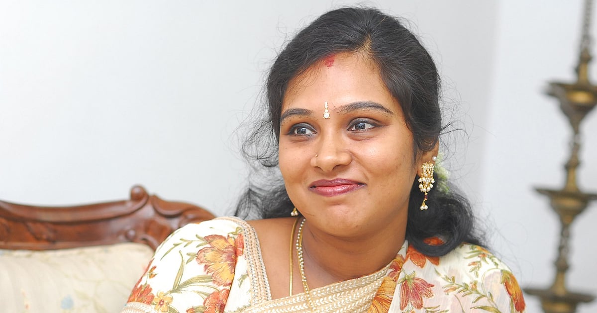 'மேலும் மேலும் நல்லது செய்யணும்' – விஜய் பதவியேற்பு விழாவில் கலைஞரின் பேத்தி கயல்விழி