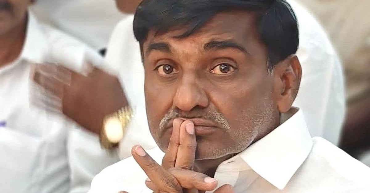 `எடப்பாடிதான் எங்கள் தலைவர்; மாற்றுக் கருத்து இல்லை’ – வேலுமணி அணியில் இருந்து தாவிய கே.சி.வீரமணி | yesterday sp velumani’s camp – today support shifts to edappadi – kc veeramani reverses his stance