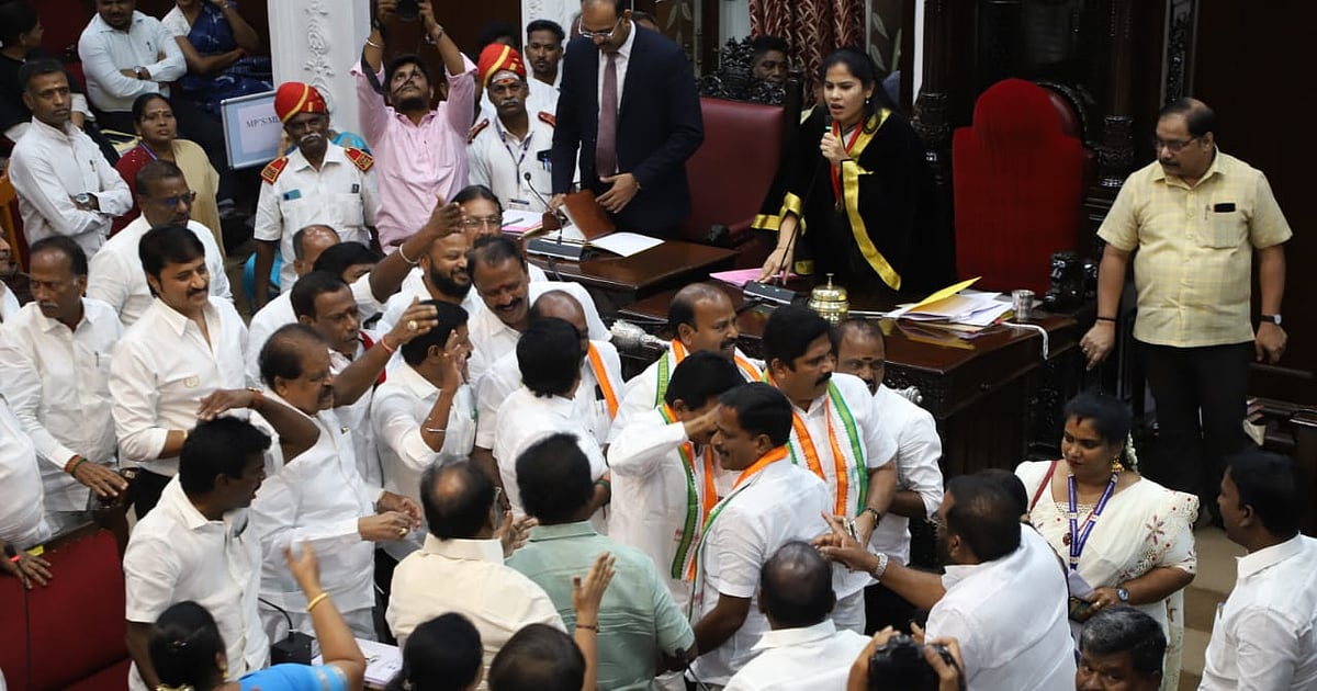 ‘ஜனநாயகன் விஜய்…’ – பேசத் தொடங்கிய காங் கவுன்சிலர்; கூச்சலிட்டு அவையை முடக்கிய திமுக கவுன்சிலர்கள்! – என்ன நடந்தது? |DMK Councillors Halt Chennai Corporation Meeting After Congress Councillor Mentions Vijay