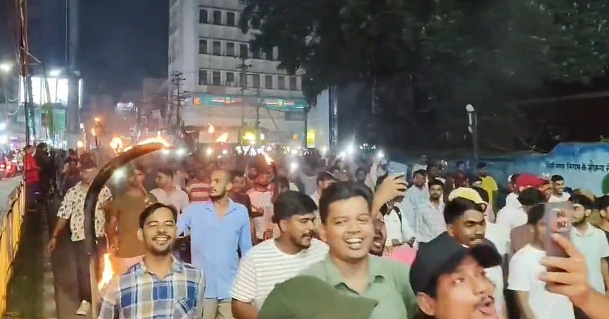 ராஞ்சி தேர்வு முறைகேடு: “கோரிக்கைகள் ஏற்கும் வரை போராட்டம் தொடரும்” – மாணவர்கள் அமைப்பு உறுதி | Ranchi recruitment exam irregularities Student organization vows to continue the protest.